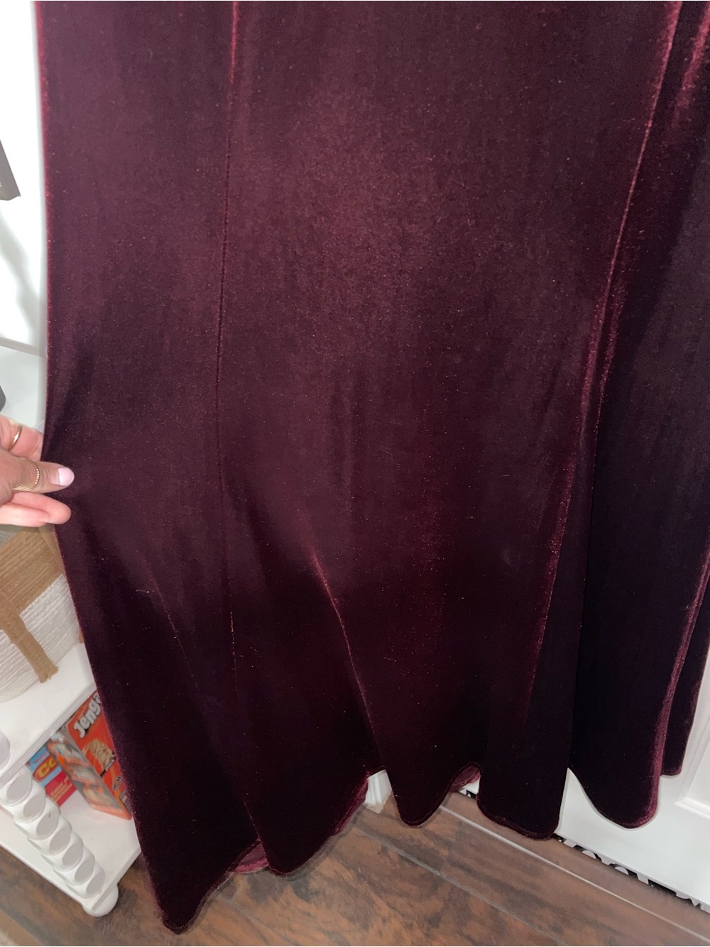 Betsy & Adam Ella Velvet One-Shoulder Gown Maxi Dress Lined Burgundy Size 16 - Picture 6 of 9